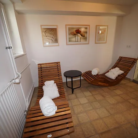 Apartmán In Mit Sonniger Terrasse